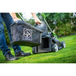 LUX 20V Accu Grasmaaier 33cm Incl. 2 Accu's 4,0Ah + Lader -Tuin Buitenwinkel 123 680