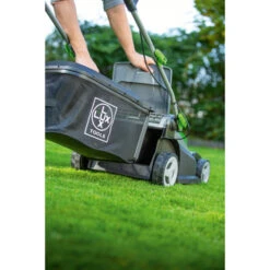 LUX 20V Accu Grasmaaier 37cm Incl. 2 Accu's 4,0Ah + Lader -Tuin Buitenwinkel 123 84
