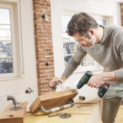 Bosch 18V Klopboormachine UniversalImpact (Incl. 2 Accu's 1.5Ah + Lader) -Tuin Buitenwinkel 123 888